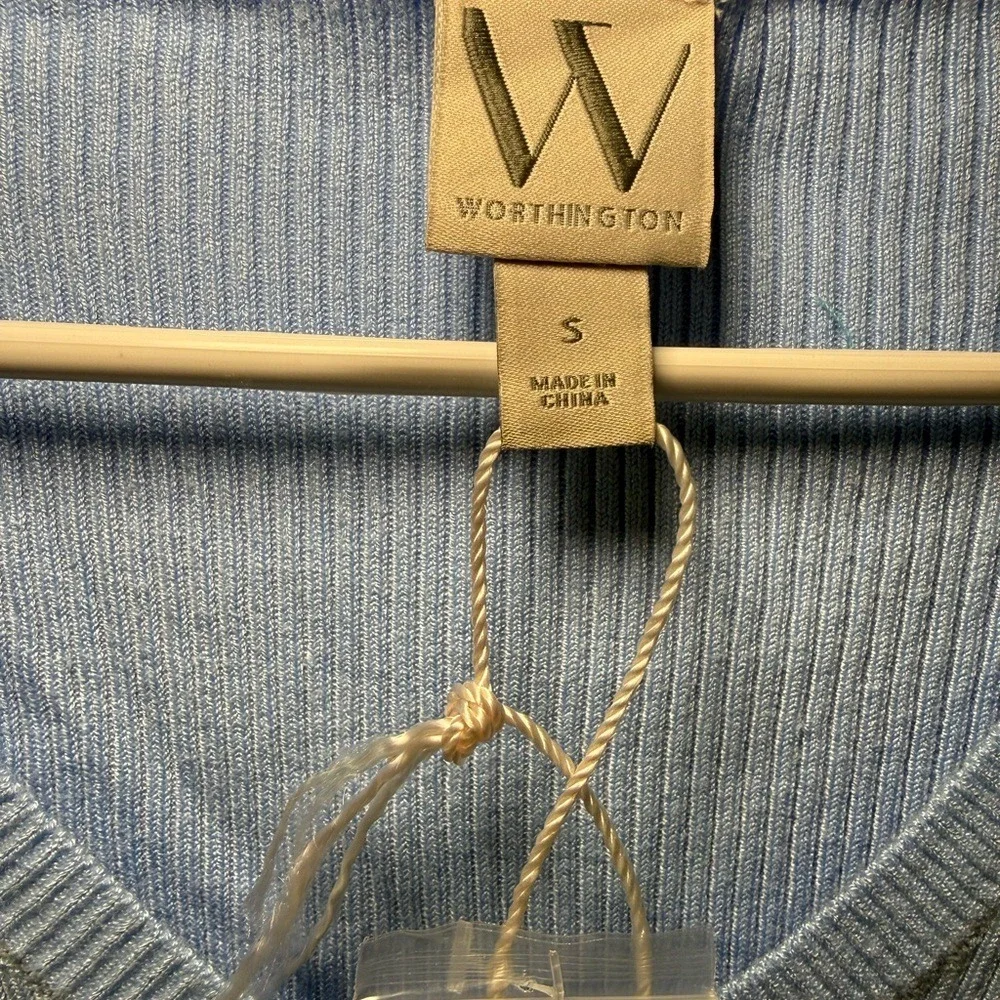Worthington Light Blue Ribbed V-Neck Short Sleeve‎ Sweater Top Small NWT